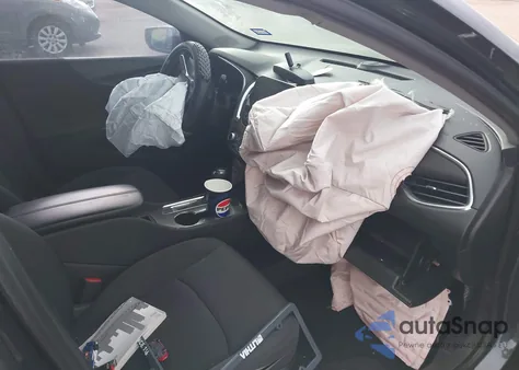 2019 Chevrolet Malibu Lt z USA, uszkodzony, nr VIN 1G1ZD5ST6KF193568